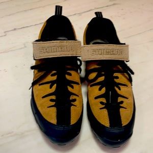 Shimano biking shoes size 41